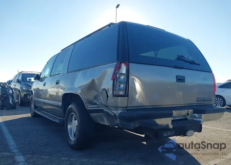 1999 Chevrolet Suburban 1500 Lt from USA, damaged, VIN 3GNEC16R1XG252104